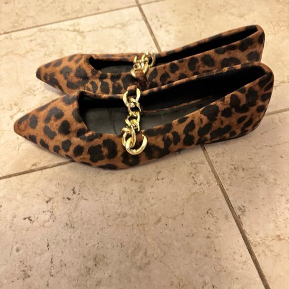 Asos Design 7 Mary Jane Pointed Suede Ballet Flat Leopard Old Money Gold Chain - Picture 2 of 11